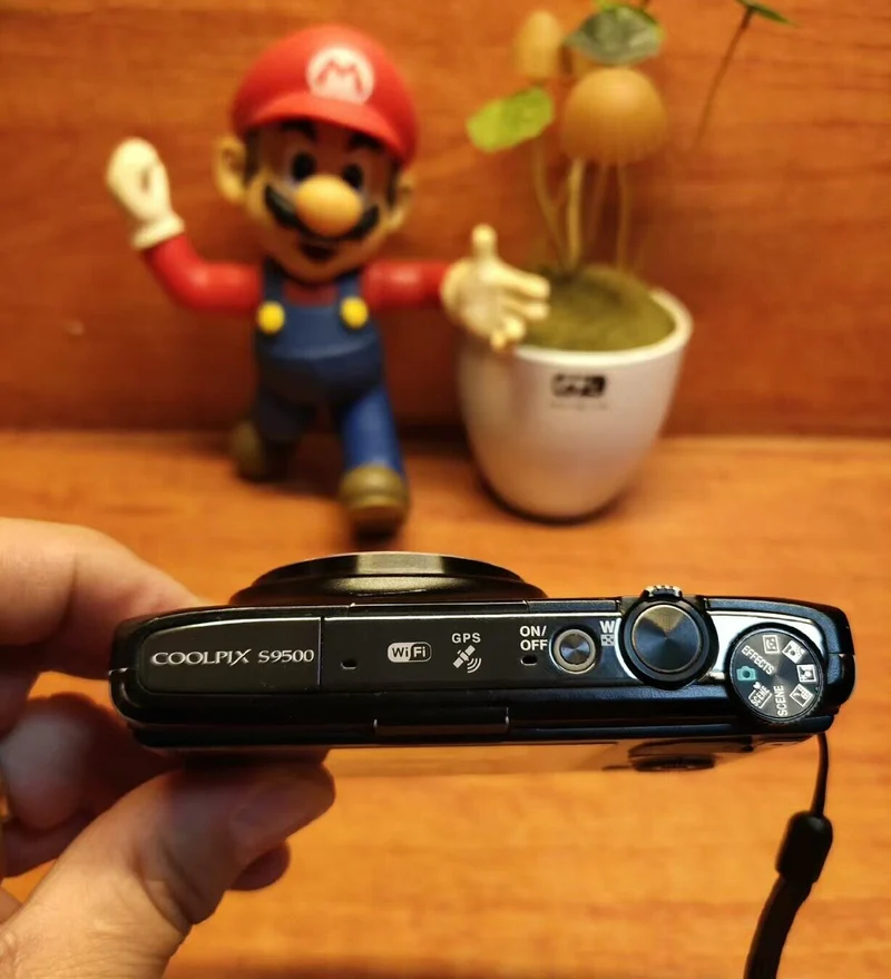 Authentic Old-School Digital Camera